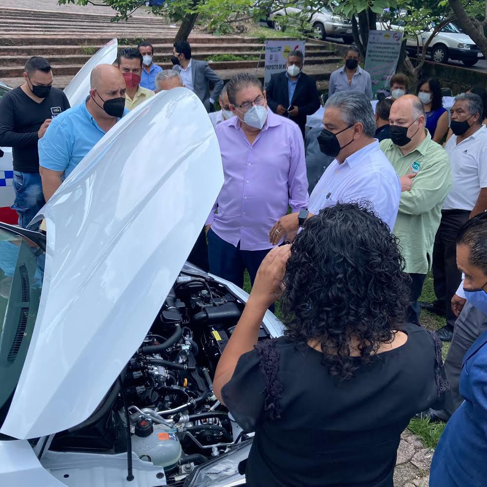 Ponen en circulación taxis que funcionan con Gas LP en Morelos