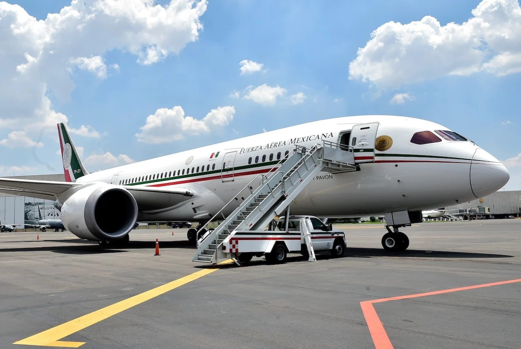 Avión presidencial viaja a Juegos Olímpicos de Tokyo
