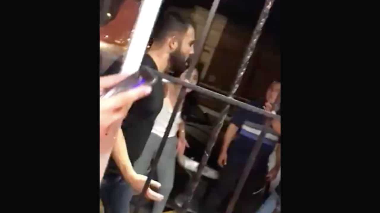 Joven noquea a los acosadores de su amiga y se vuelve viral