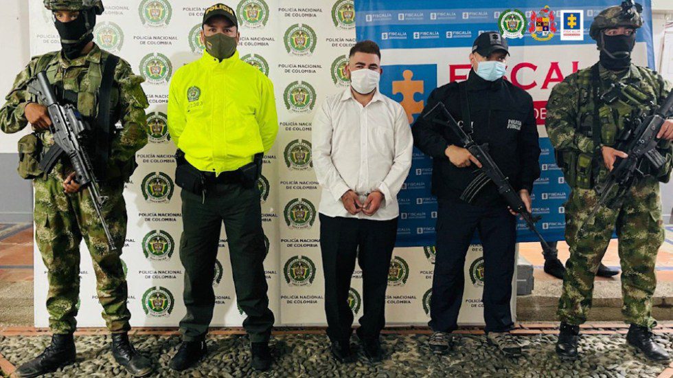 ¡Yo me opongo! Detienen a delincuente en plena boda en Colombia