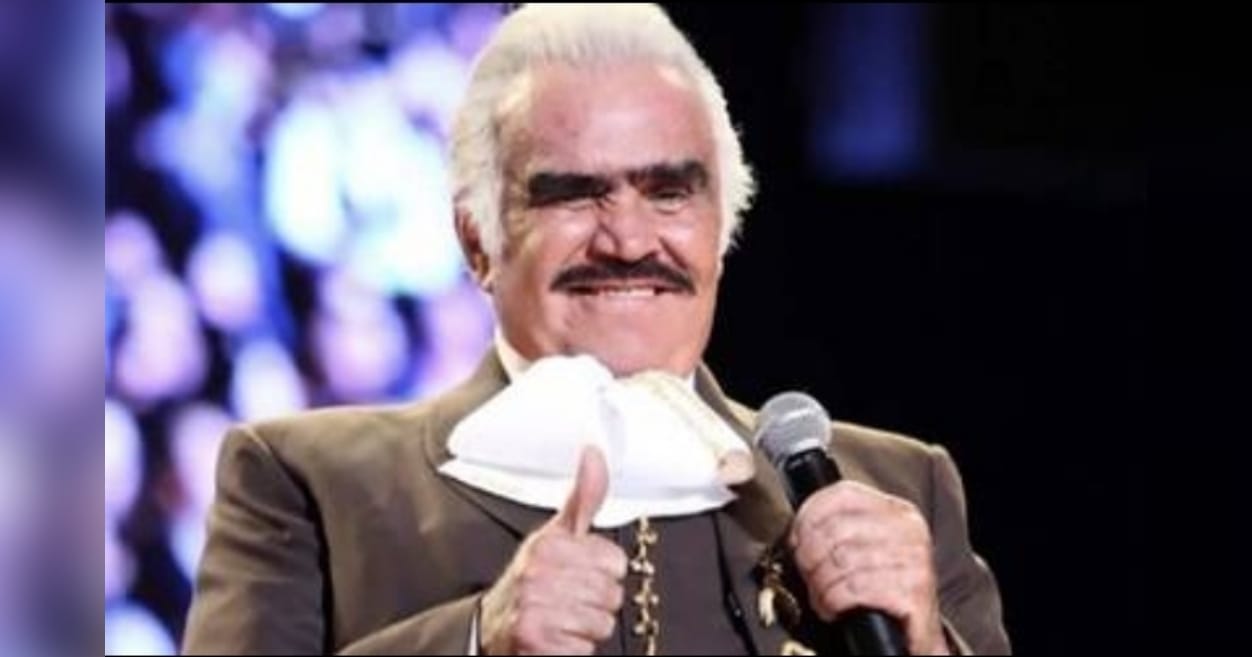 Vicente Fernández está mejorando, revelan médicos
