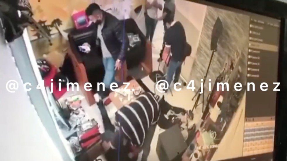 Captan a agentes de la FGR robando cargamento de cocaína en CDMX