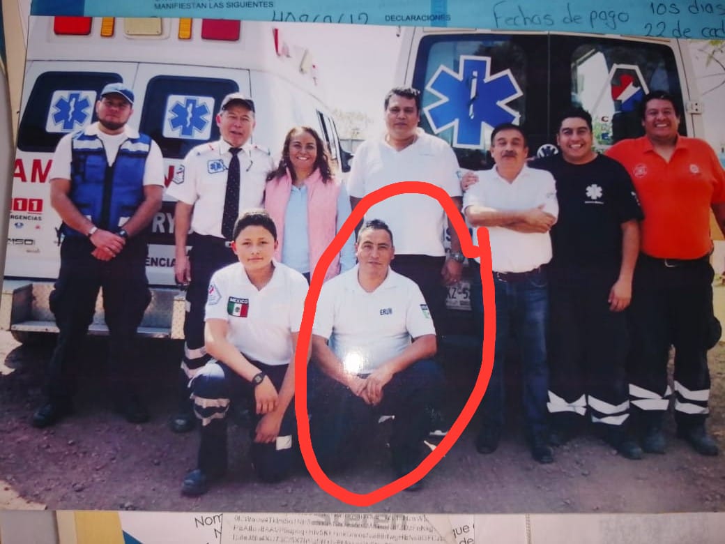 Muere rescatista tratando de salvar a personas en una barranca de Morelos