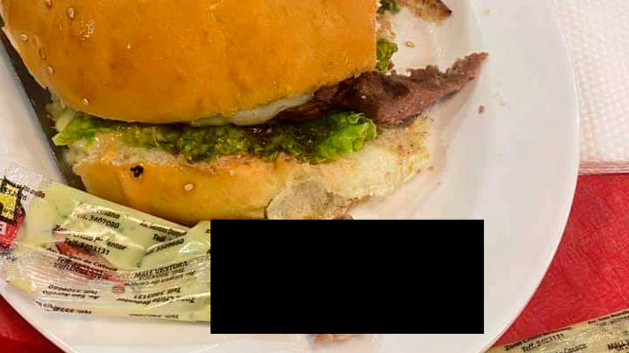 [IMÁGENES] Mujer encuentra DEDO HUMANO dentro de su hamburguesa