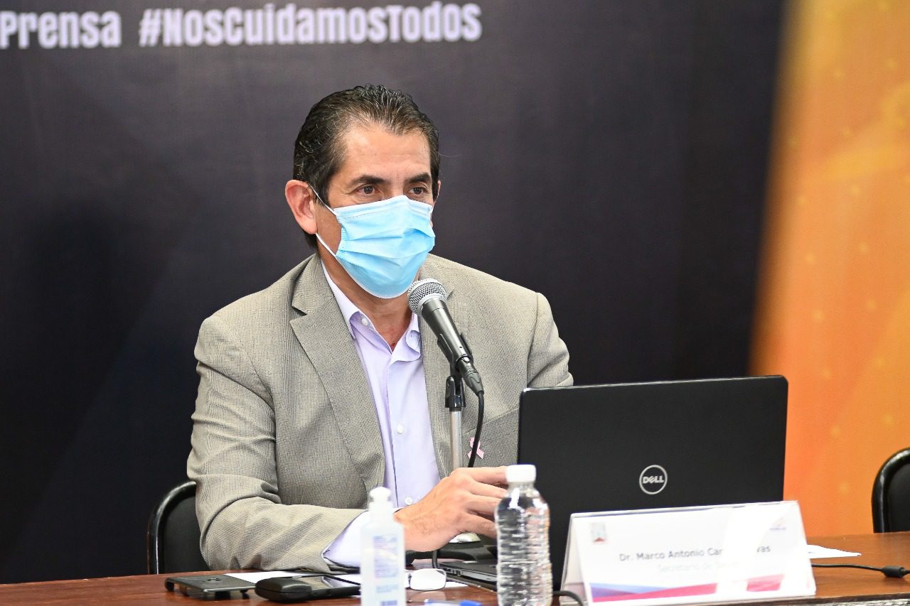 Bajan contagios de COVID-19, piden continuar con medidas de salud