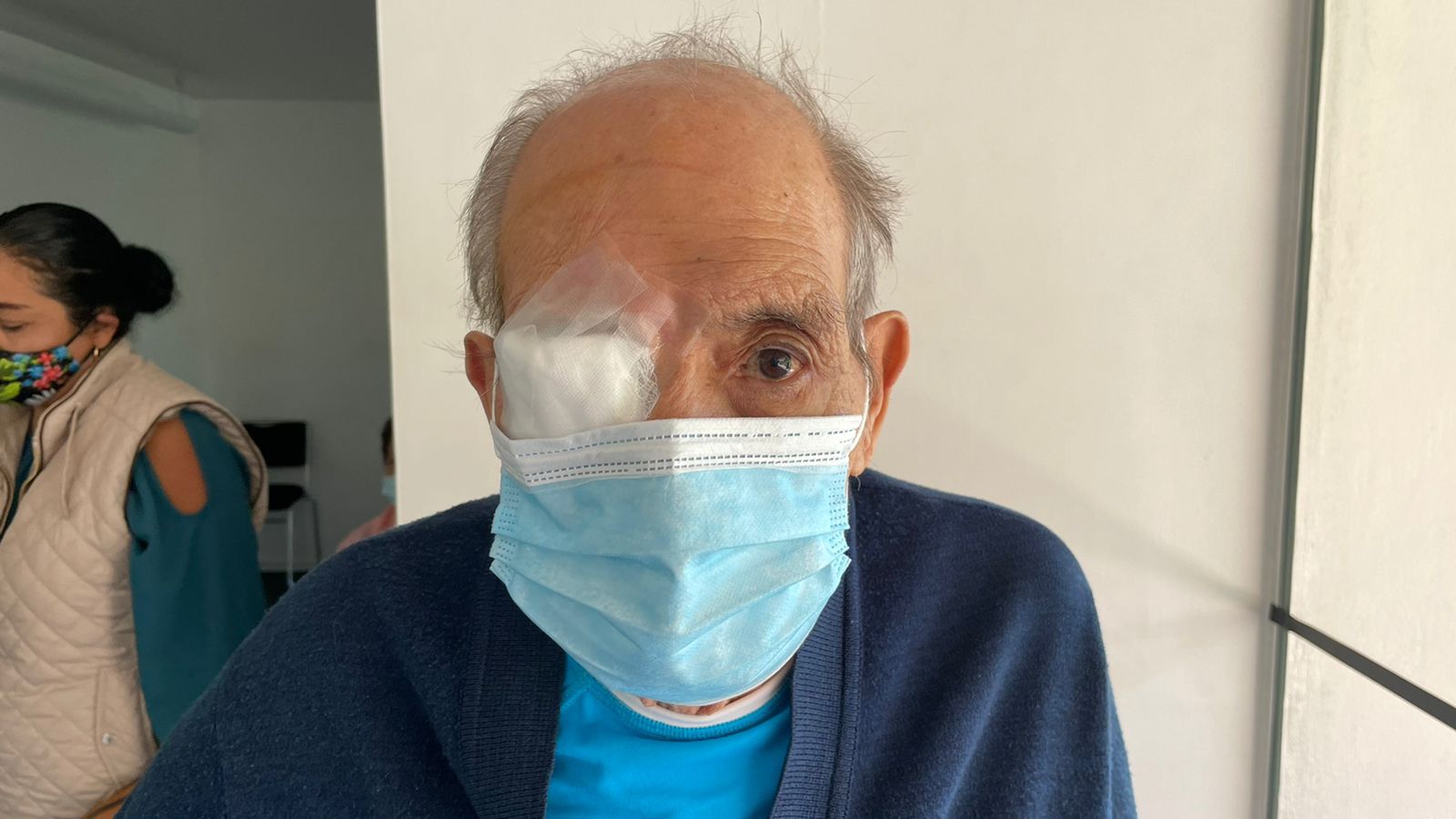 36 personas recuperaron la vista con la cirugía GRATUITA de cataratas