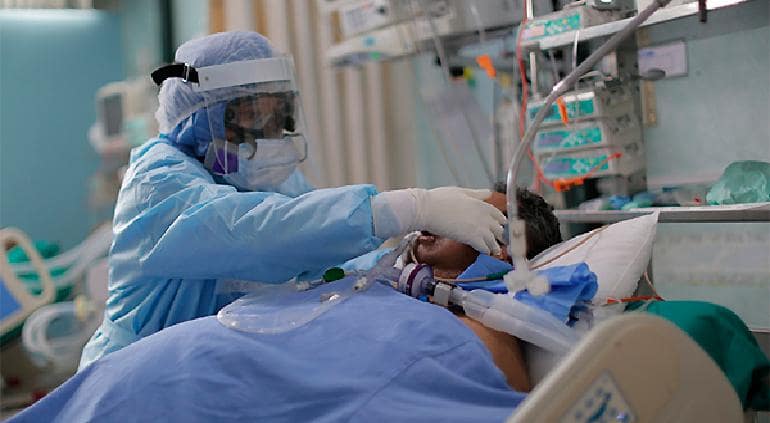 Detectan primer paciente en México con DOS CEPAS DE COVID-19
