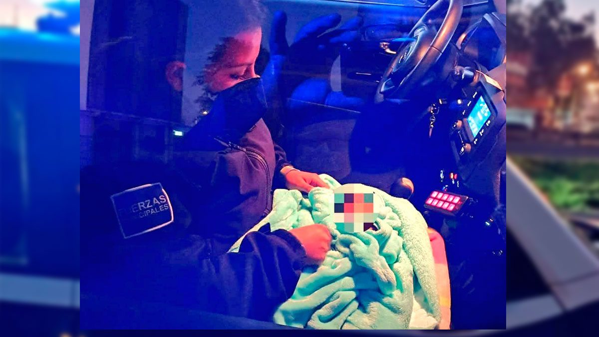Hombre encuentra un bebé recién nacido abandonado en su camioneta