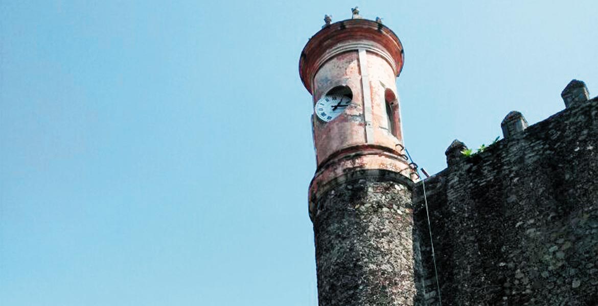 El Palacio de Cortés volverá a tener su emblemático reloj