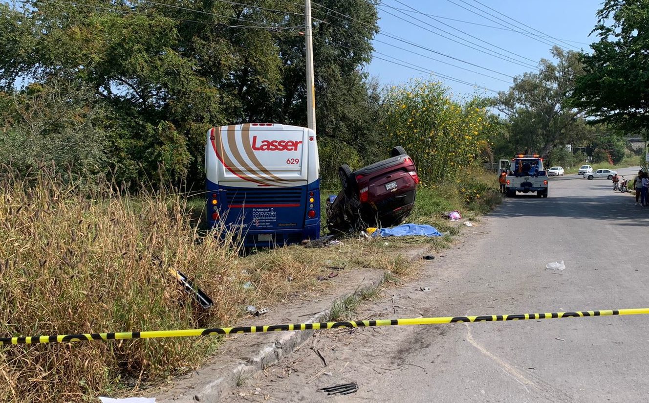 Reportan GRAVES a víctimas de accidente de autobús en Alpuyeca