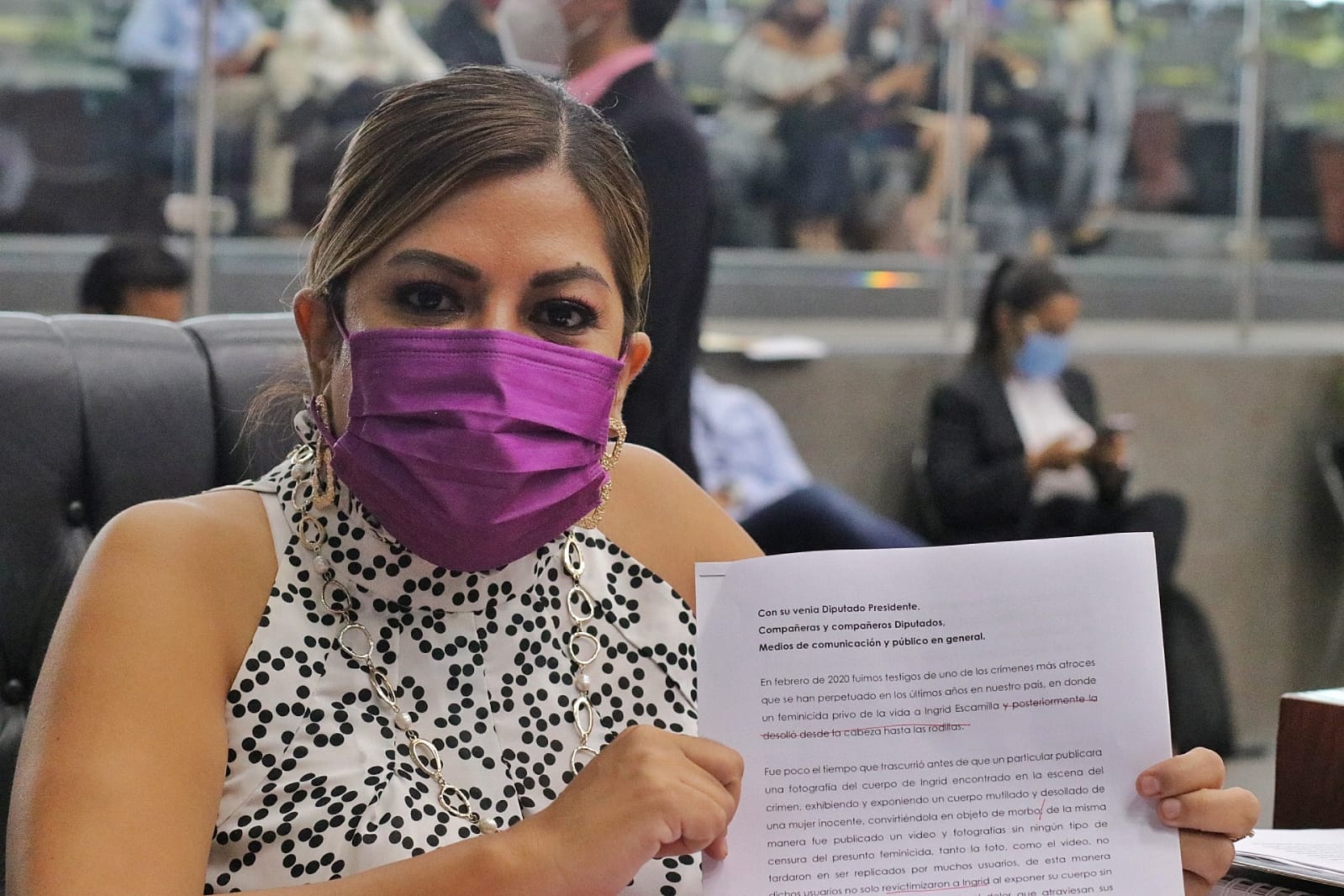 Pide diputada a colectivos feministas unirse para generar agenda a favor de las mujeres