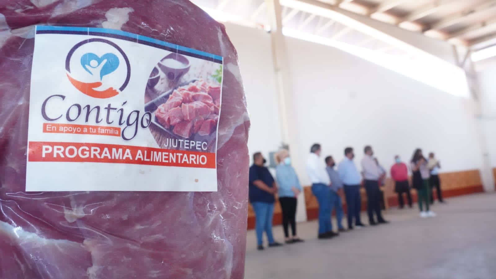 Entregan kilos de carne de res a familias de Jiutepec