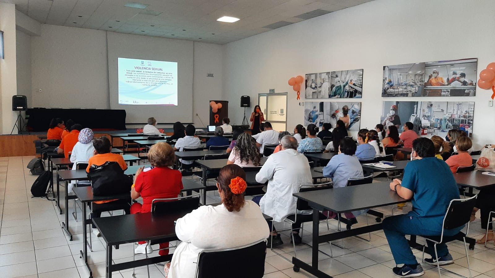 Capacitan a médicos en atención de la violencia contra la mujer