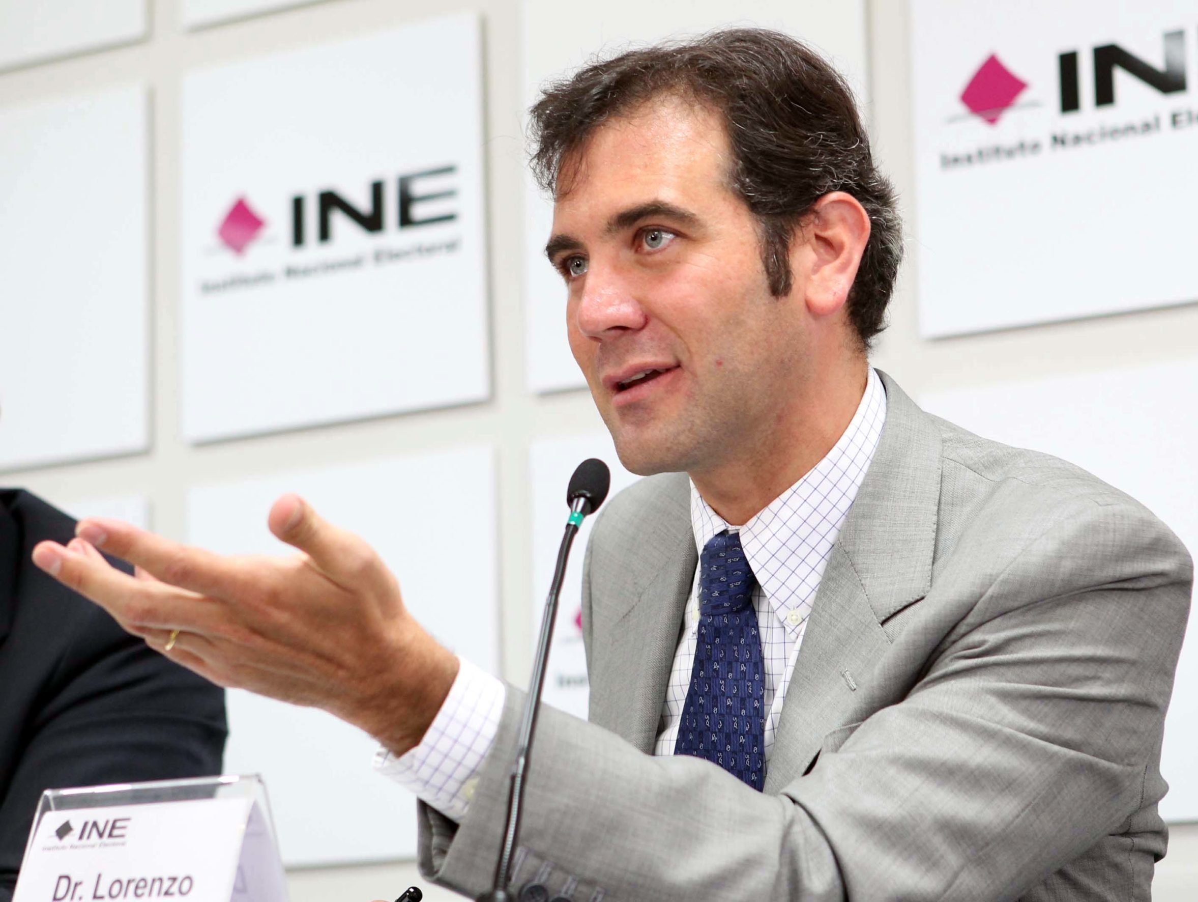 INE exige 3,380 millones de pesos para cumplir con sus obligaciones de revocación del mandato