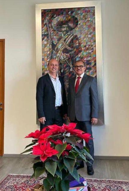 Se reune Rodrigo Arredondo con titular de la Unidad de Administración y Finanzas de la Secretaría de Relaciones exteriores