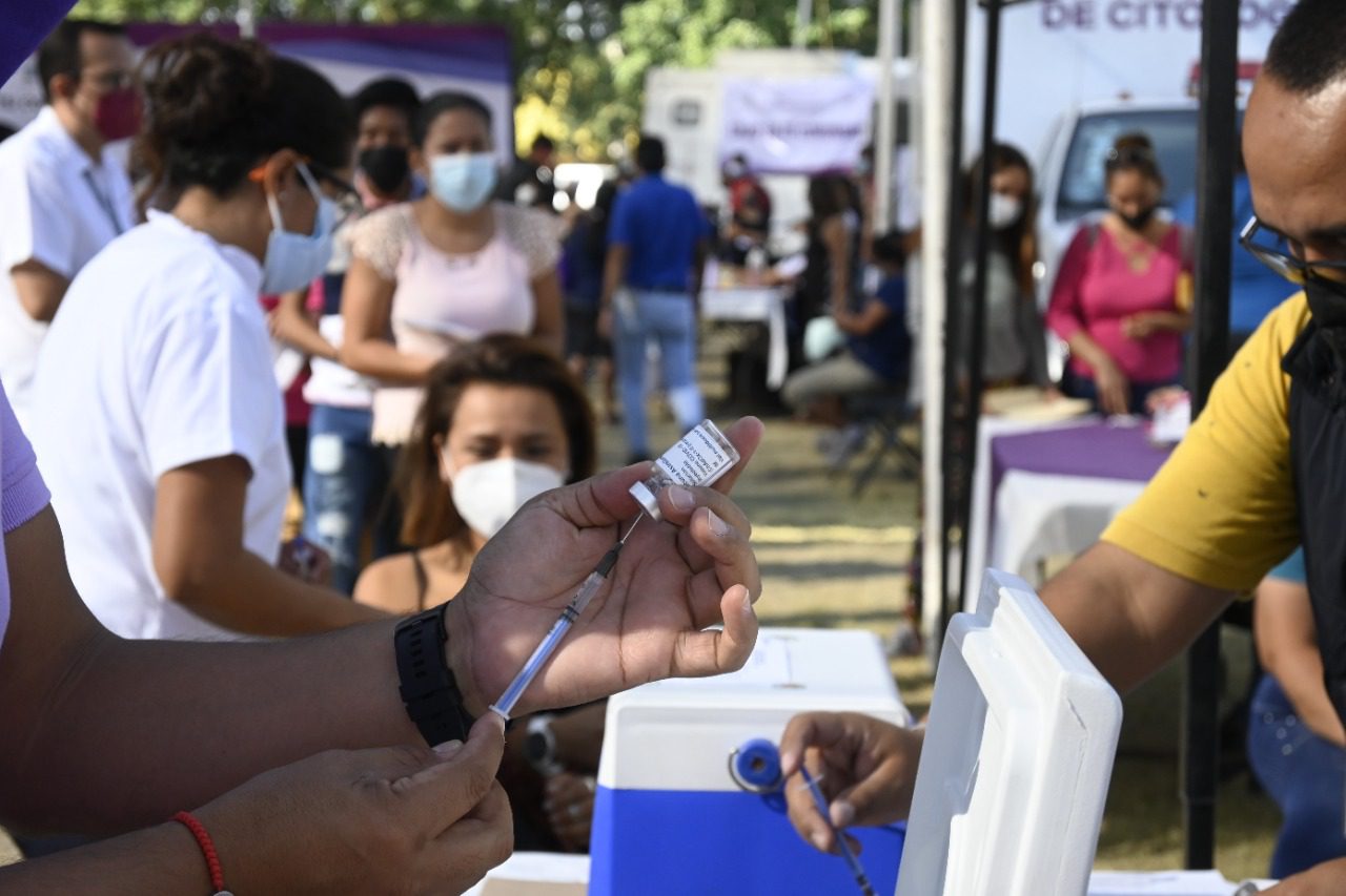 Llevan servicios de salud a Cuautla