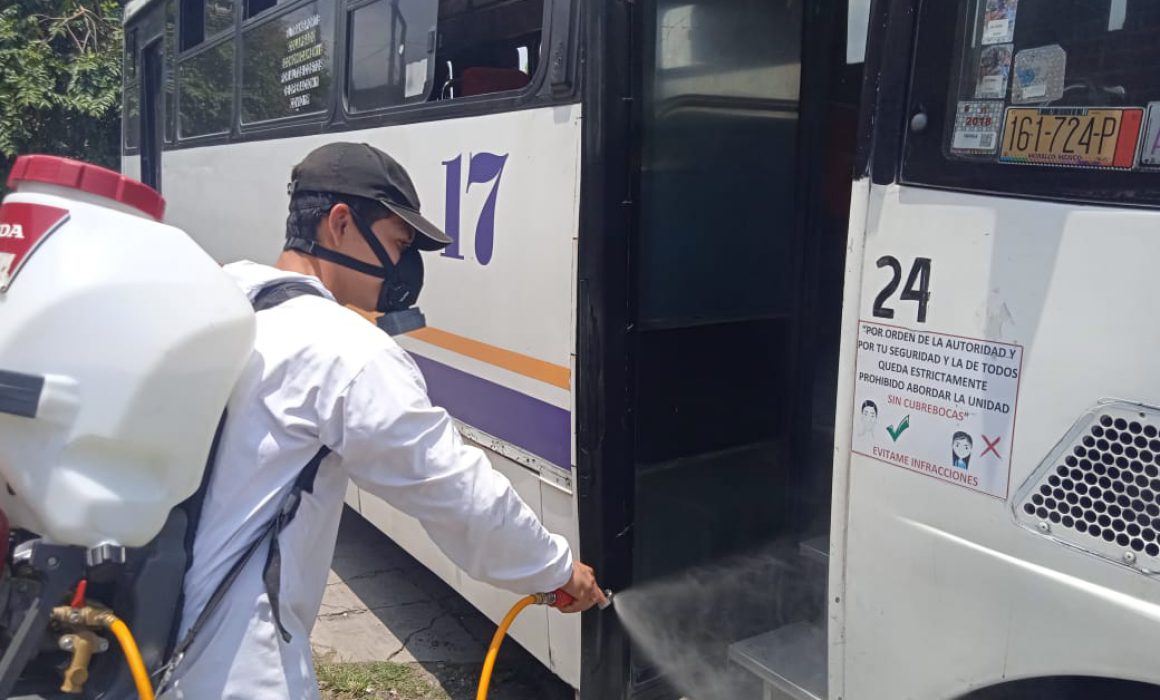 Conoce el asiento del transporte público donde corres mayor riesgo de contagio por COVID-19