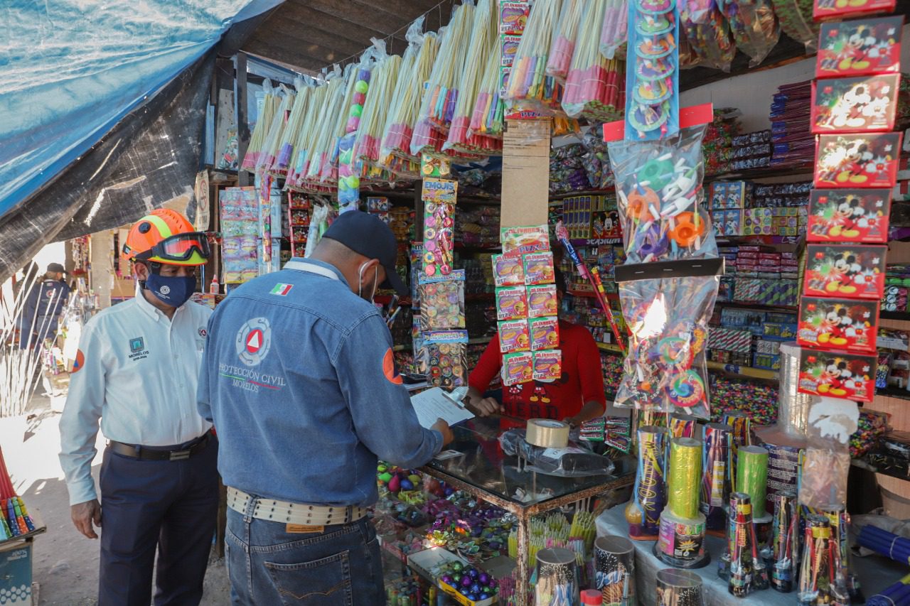 Tianguis de Xoxocotla ÚNICO AUTORIZADO para venta de pirotecnia