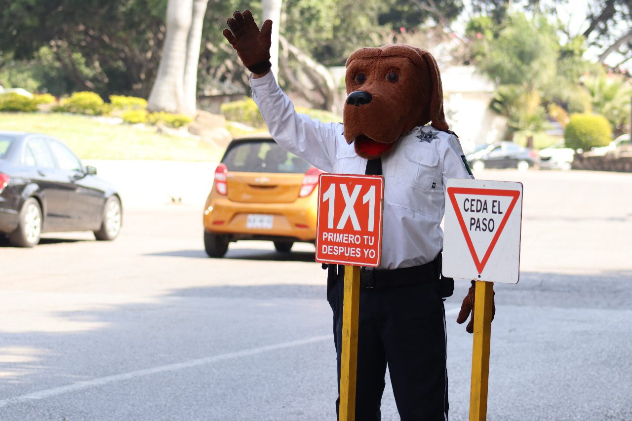 Beto regresa con la campaña 1×1 de educación vial en Cuernavaca