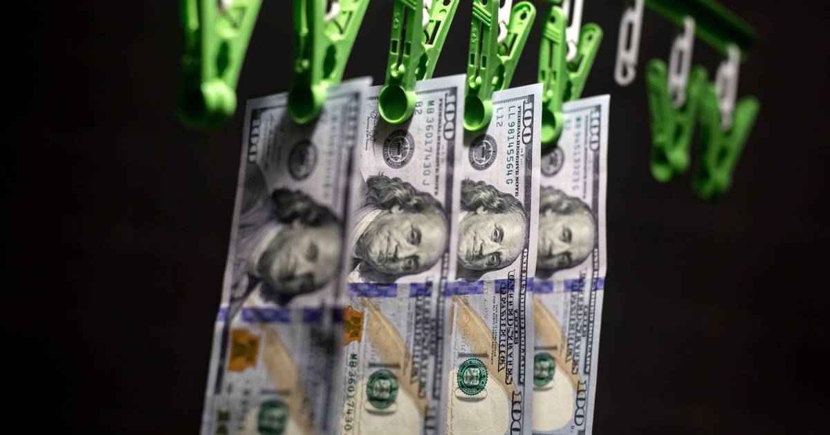 ¿En qué nos afecta la fuga de 25 mil millones de dólares del país?