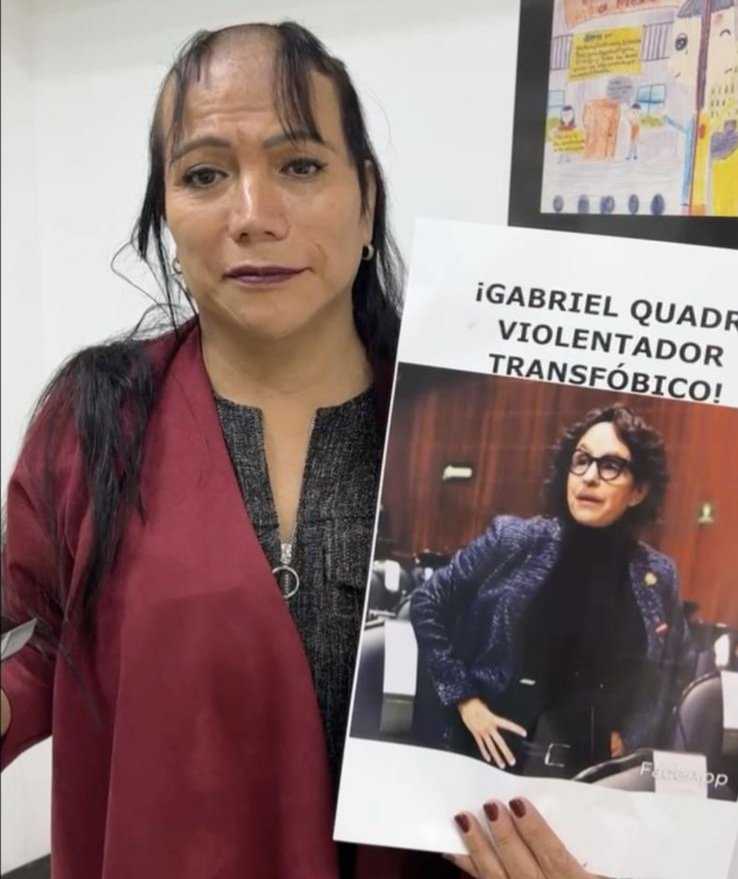 [VIDEO] Diputada se rapa la cabeza denunciando discurso transfobico emitido por Gabriel Cuadri