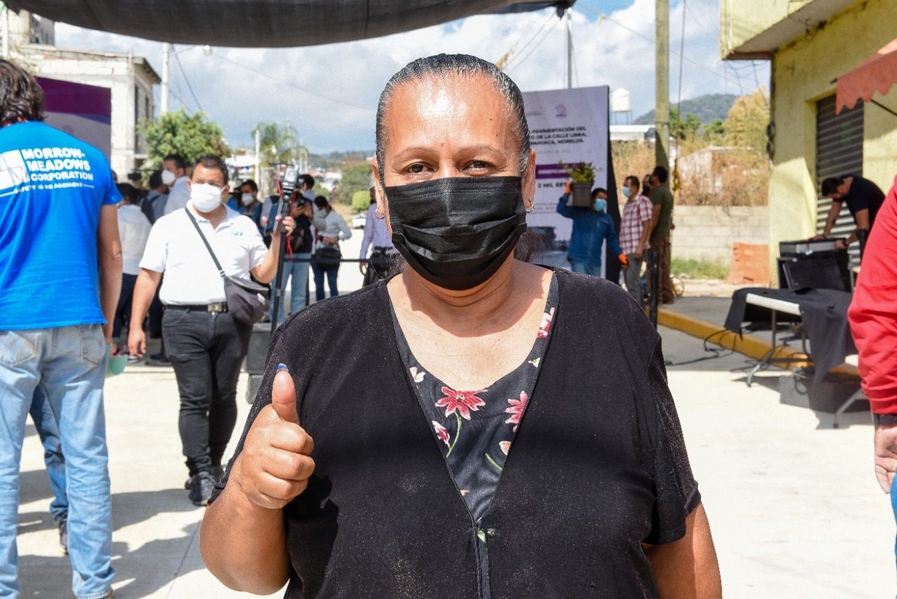Reconocen a Cuauhtémoc Blanco pavimentación de calles en Cuernavaca