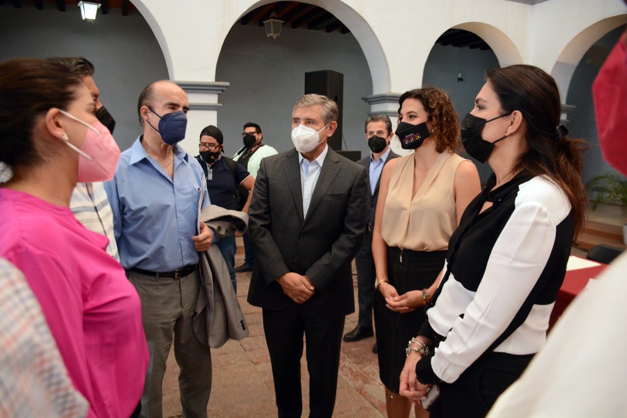 Generan convenio con los ayuntamientos de la zona metropolitana para becarios