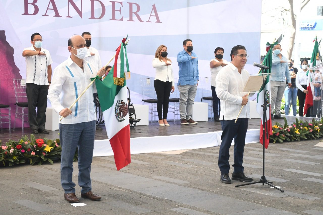 Conmemora gobierno de Cuautla el 85 aniversario del Día de la Bandera