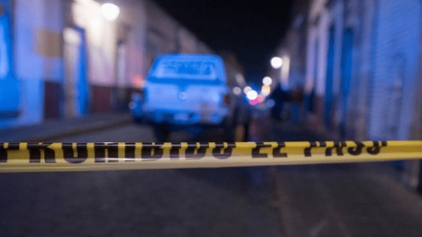 Encuentran bolsas con restos humanos en carretera de Acapulco     