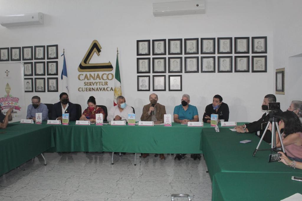Empresarios y estudiantes se unen a la realización de la Feria de la Flor Cuernavaca