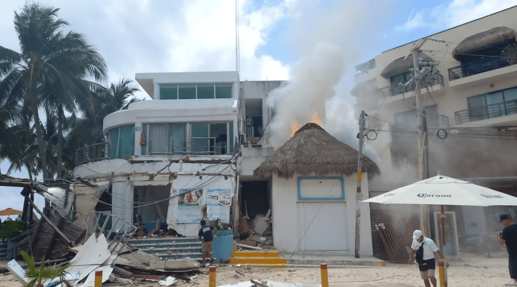 [VIDEO] Explosión en Playa del Carmen deja al menos 2 muertos y 19 heridos.