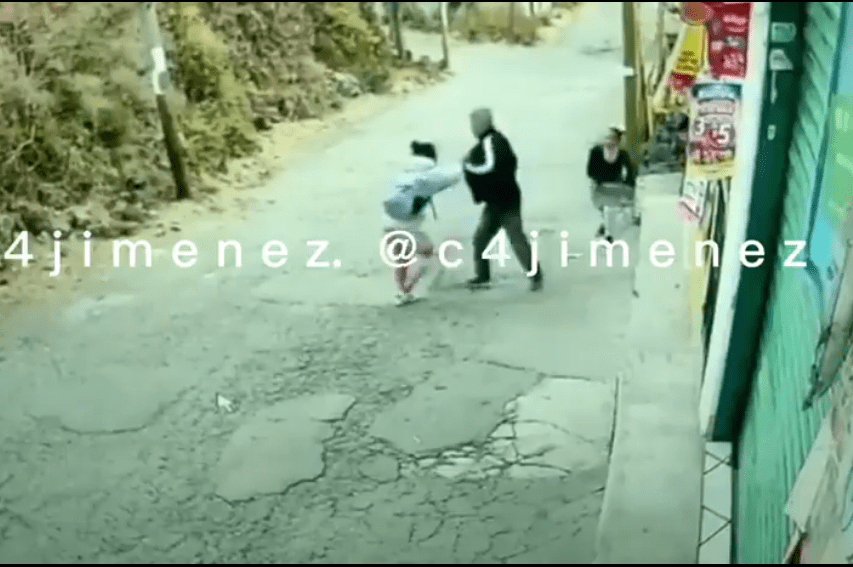 [VÍDEO] Hombre apuñala sin piedad a su sobrina
