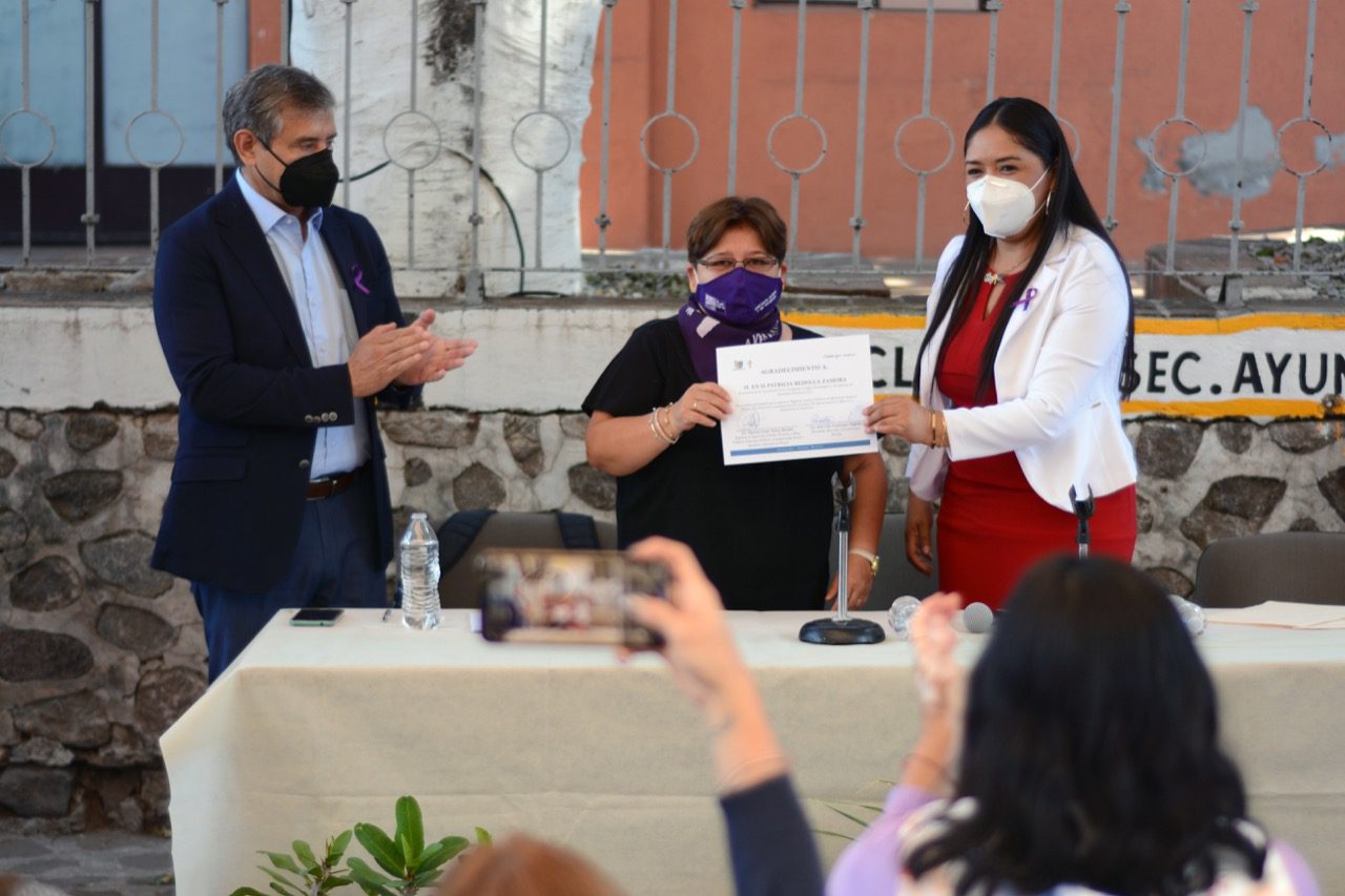 Conmemoran el Día de la Mujer en el ayuntamiento de Cuernavaca