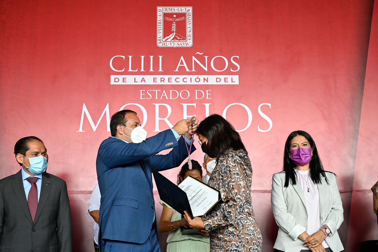 Entregan la “Venera José María Morelos y Pavón, Morelense de Excelencia”