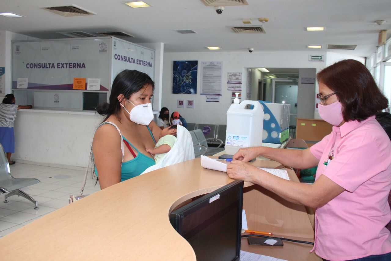 Bebés reciben primer acta de nacimiento GRATIS en Temixco