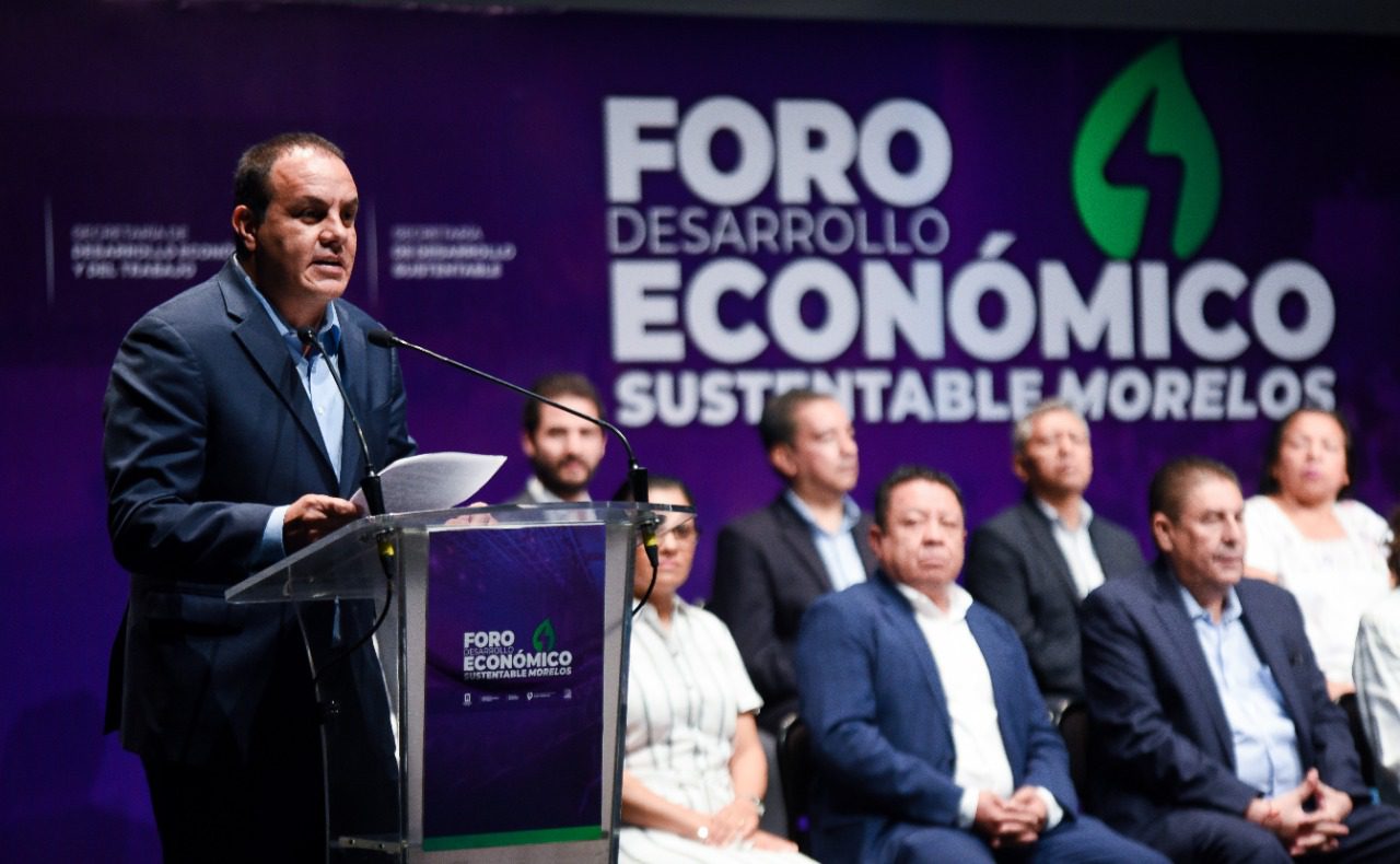 Anuncian financiamiento para que empresas cambien a energías renovables