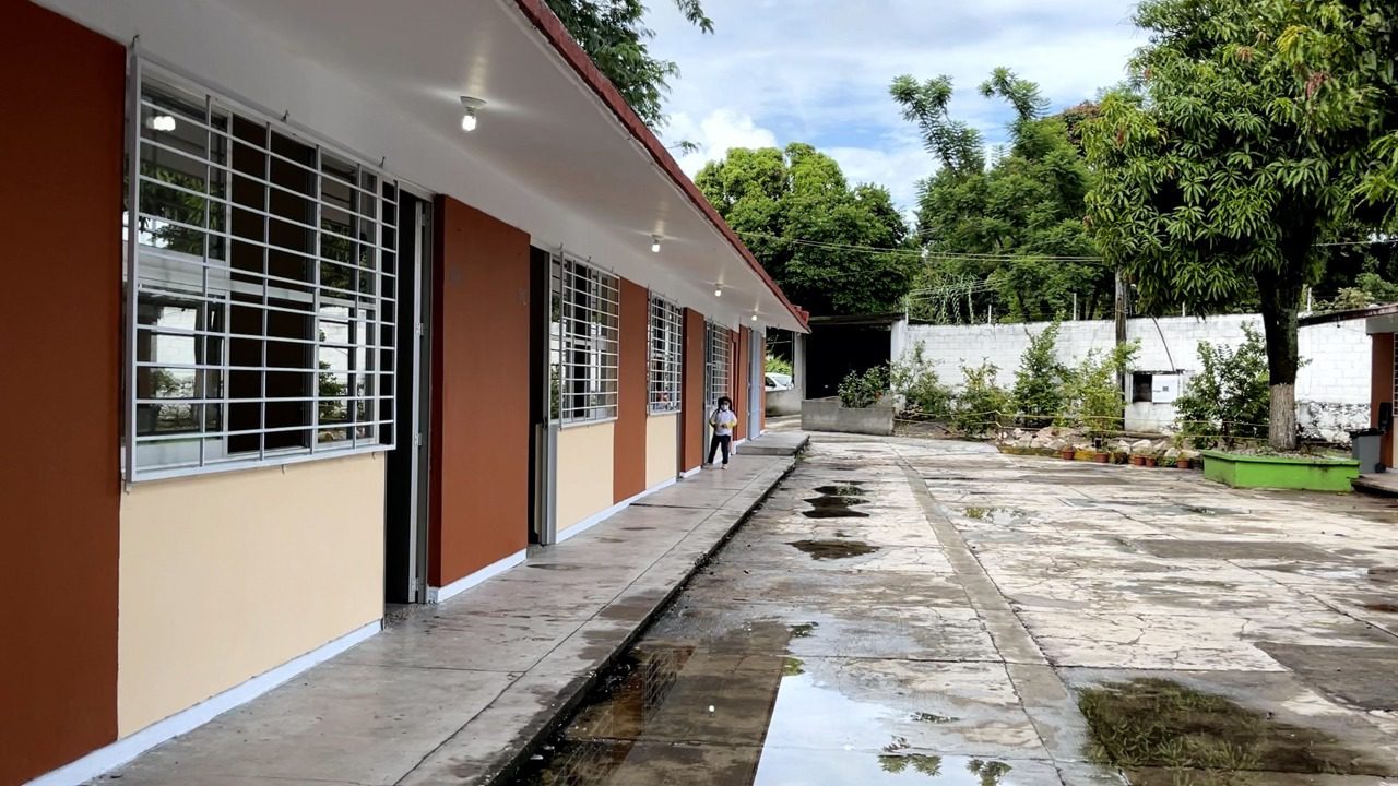 Por ola de calor, modifican actividades al aire libre en escuelas de Morelos