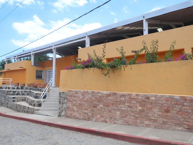 Inicia la rehabilitación del mercado de Hueyapan