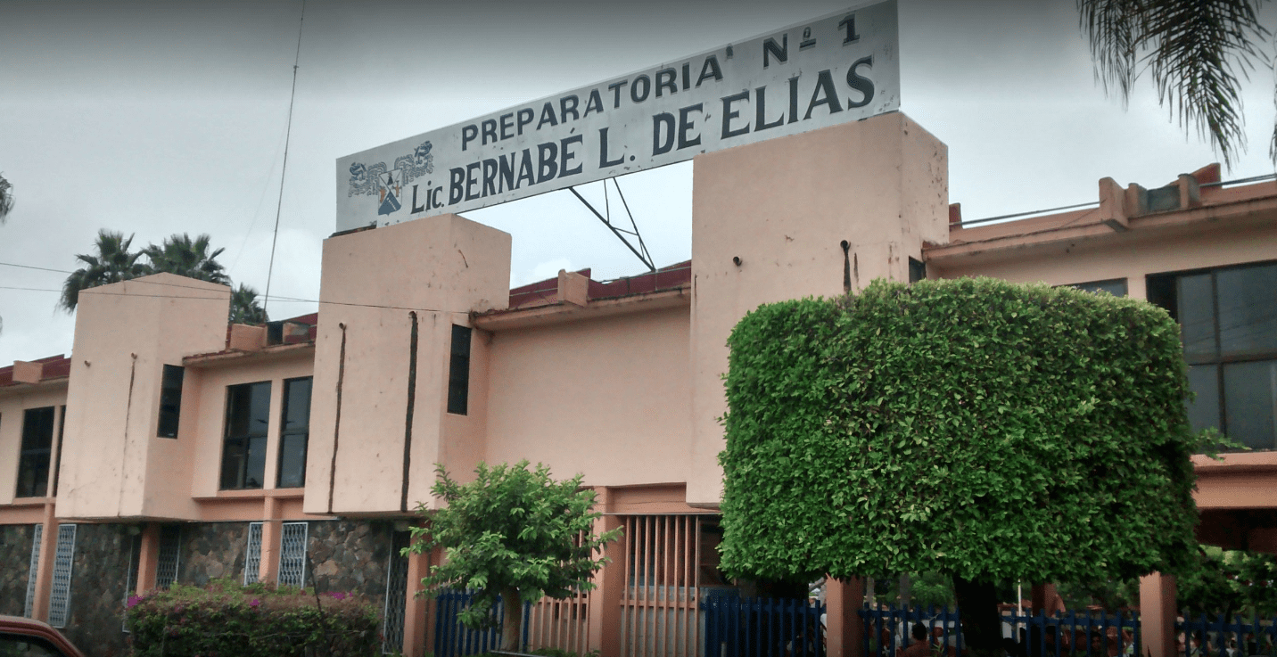Acusan de acoso s3xu4l a profesores de la Prepa 1 de la UAEM