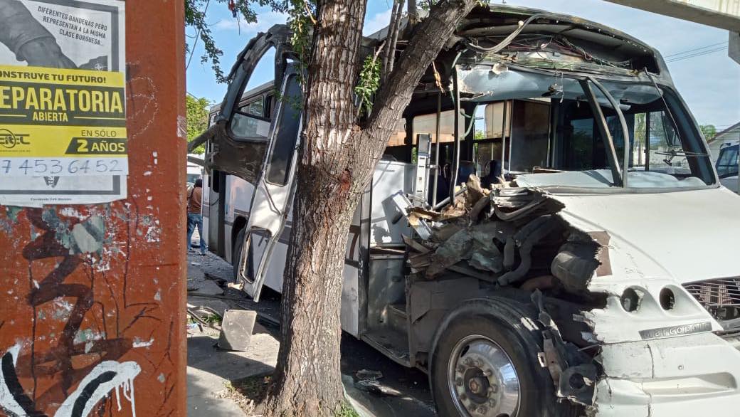 Más de 10 lesionados por choque entre rutas que iban a alta velocidad