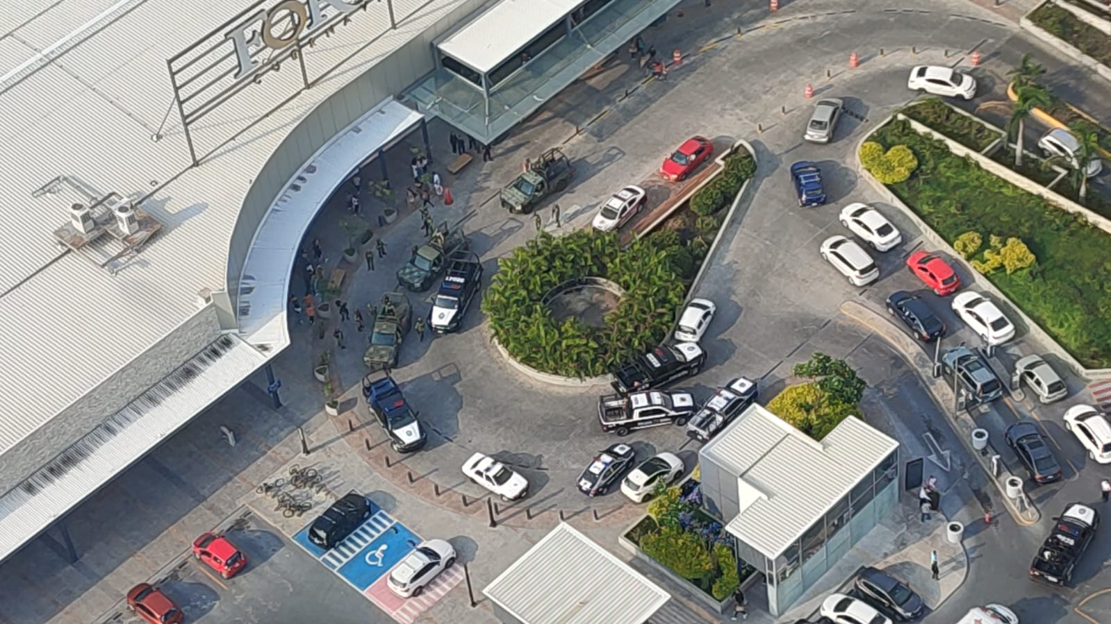 Descartan heridos o indicios de arma de fuego en Plaza Fórum de Cuernavaca