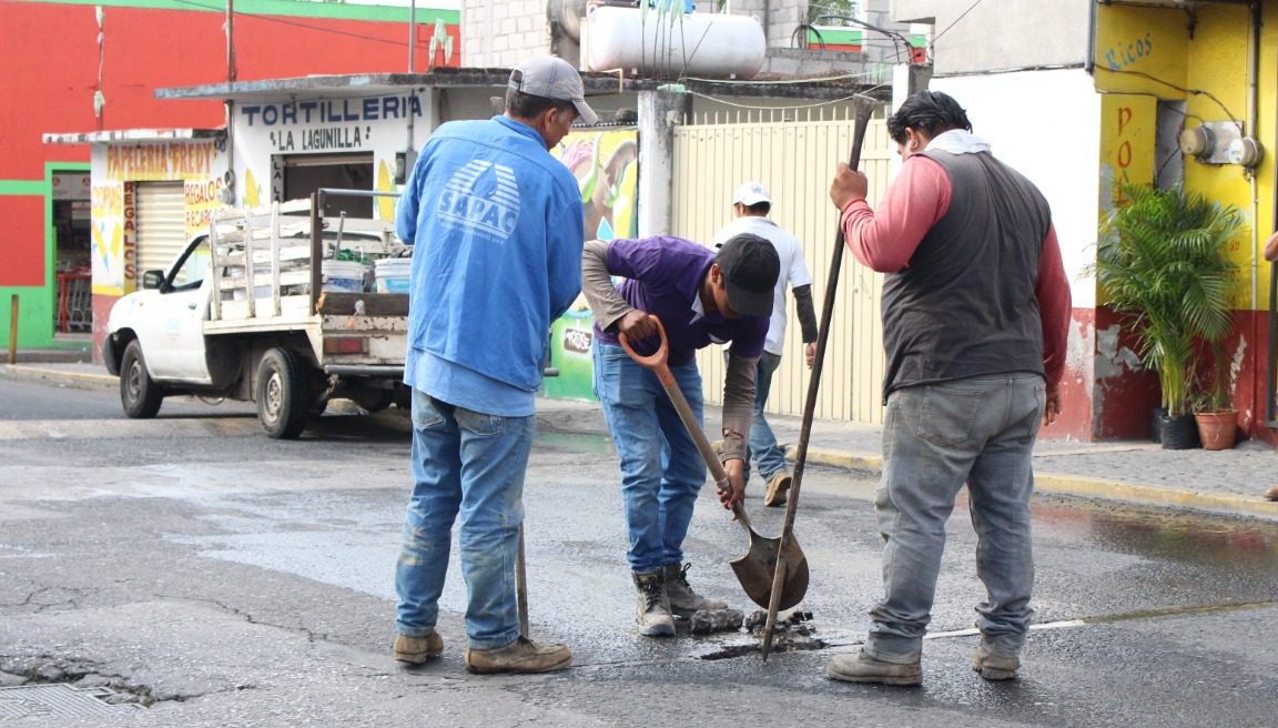 Repara SAPAC fugas de agua en Cuernavaca