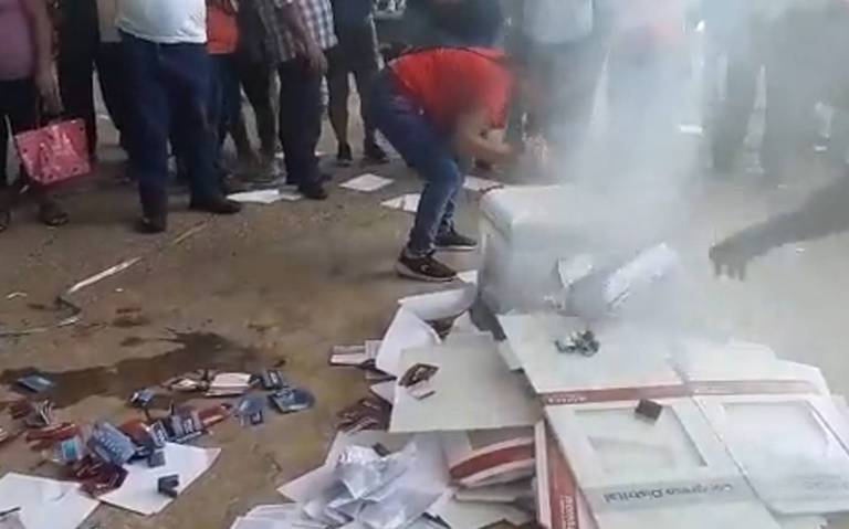 [VIDEO] Elección interna de Morena se torna violenta y con acarreo de votos
