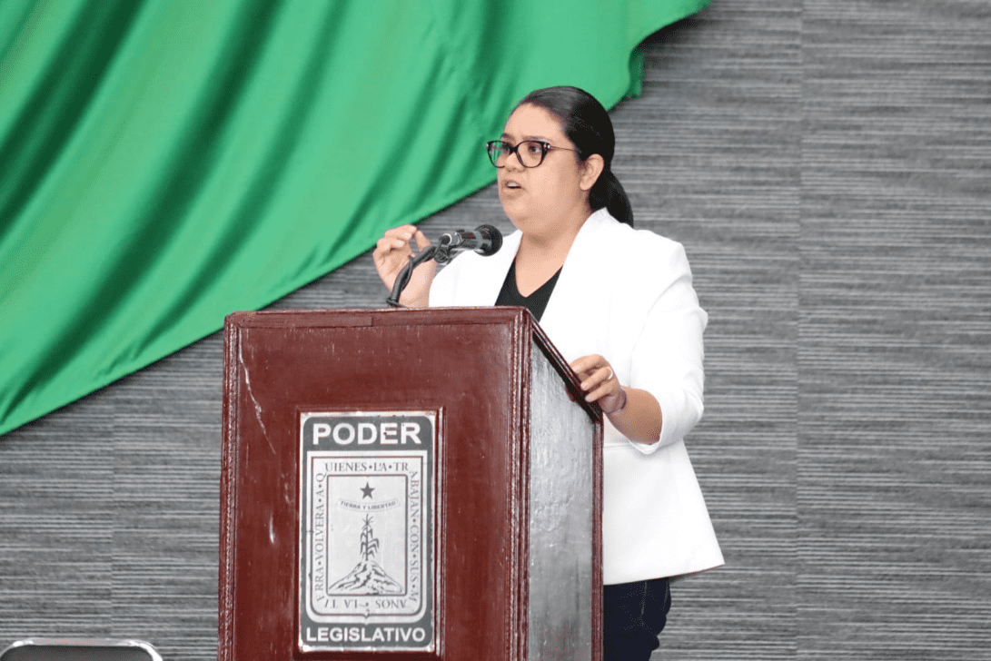Comparece encargada de despacho del Instituto de la Mujer en el Congreso de Morelos