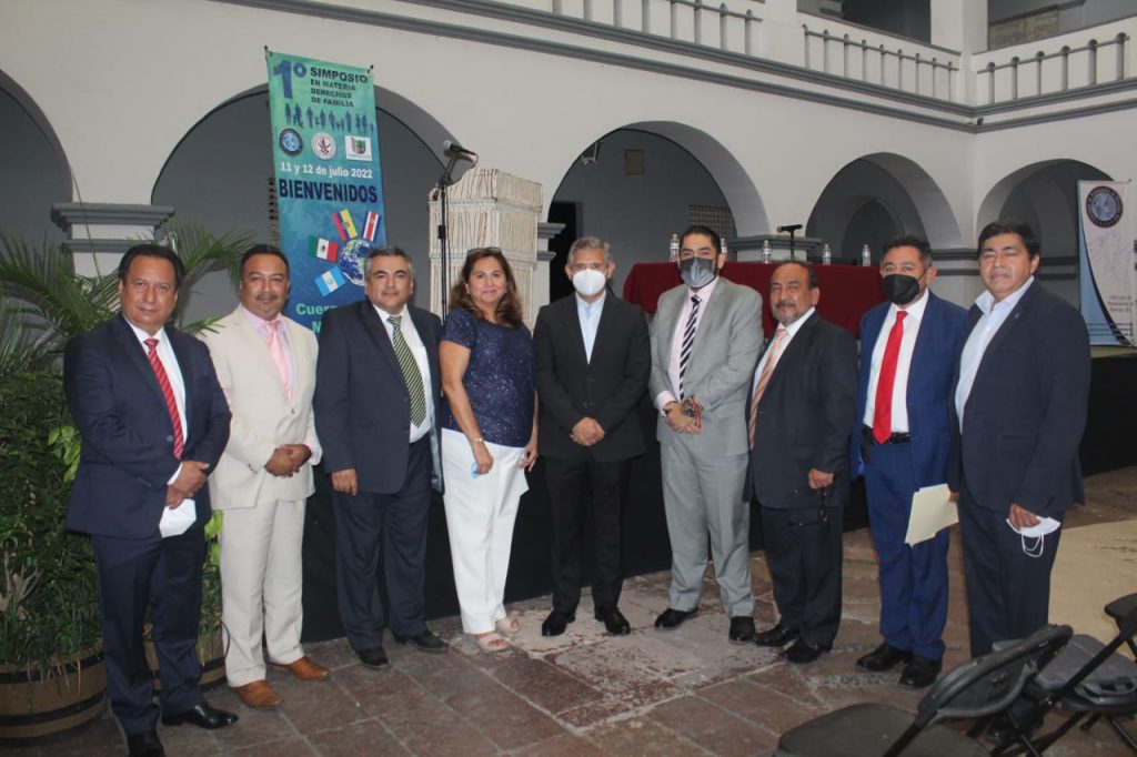Reconocen labor de abogados en derecho familiar en Cuernavaca