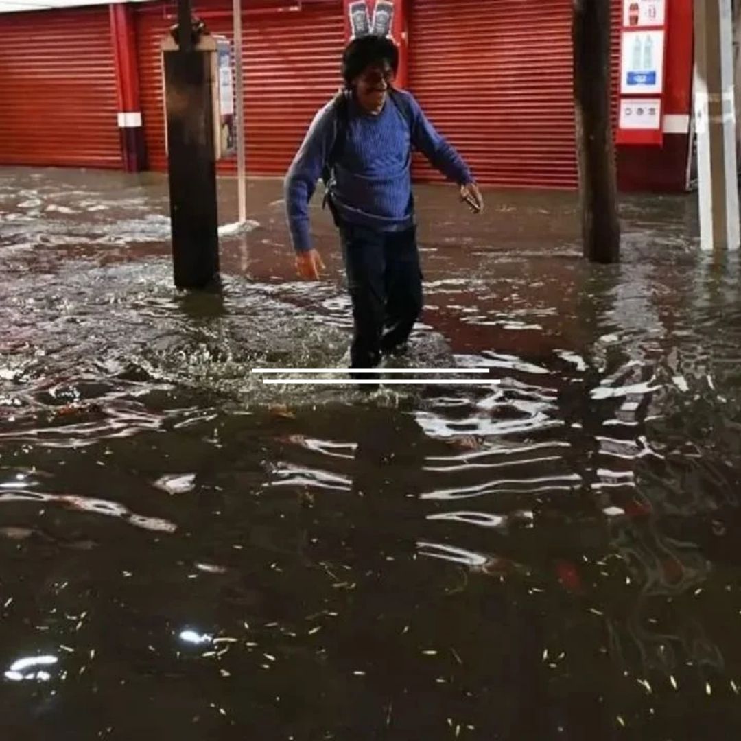 Deslaves e inundaciones podría provocar la onda tropical 17 en México