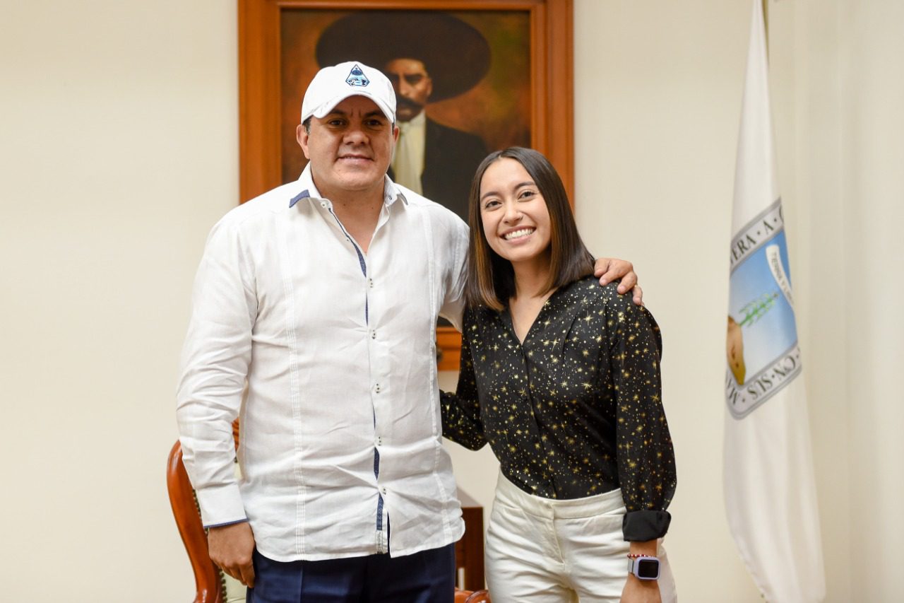 Cuauhtémoc Blanco se reunió con la astronauta Katya Echazarreta en Morelos