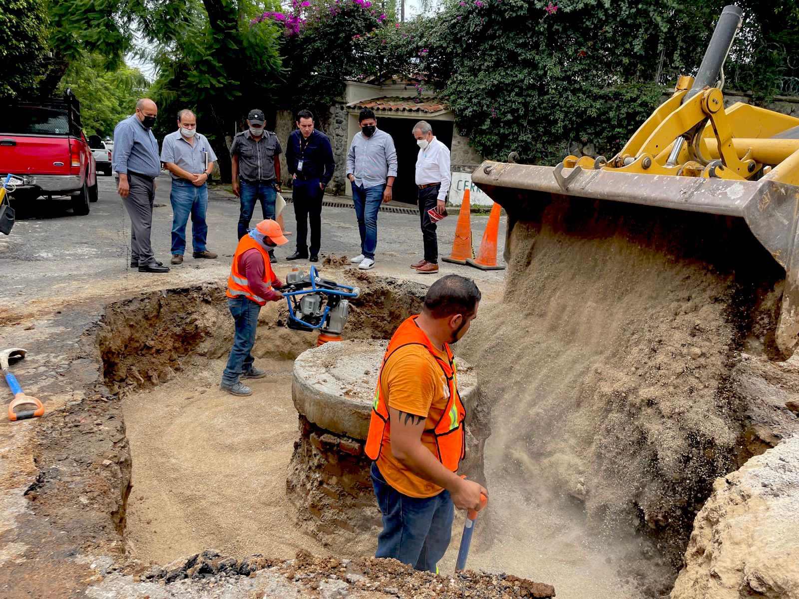 Inicia reparación de pavimento en colonias del norte de Cuernavaca