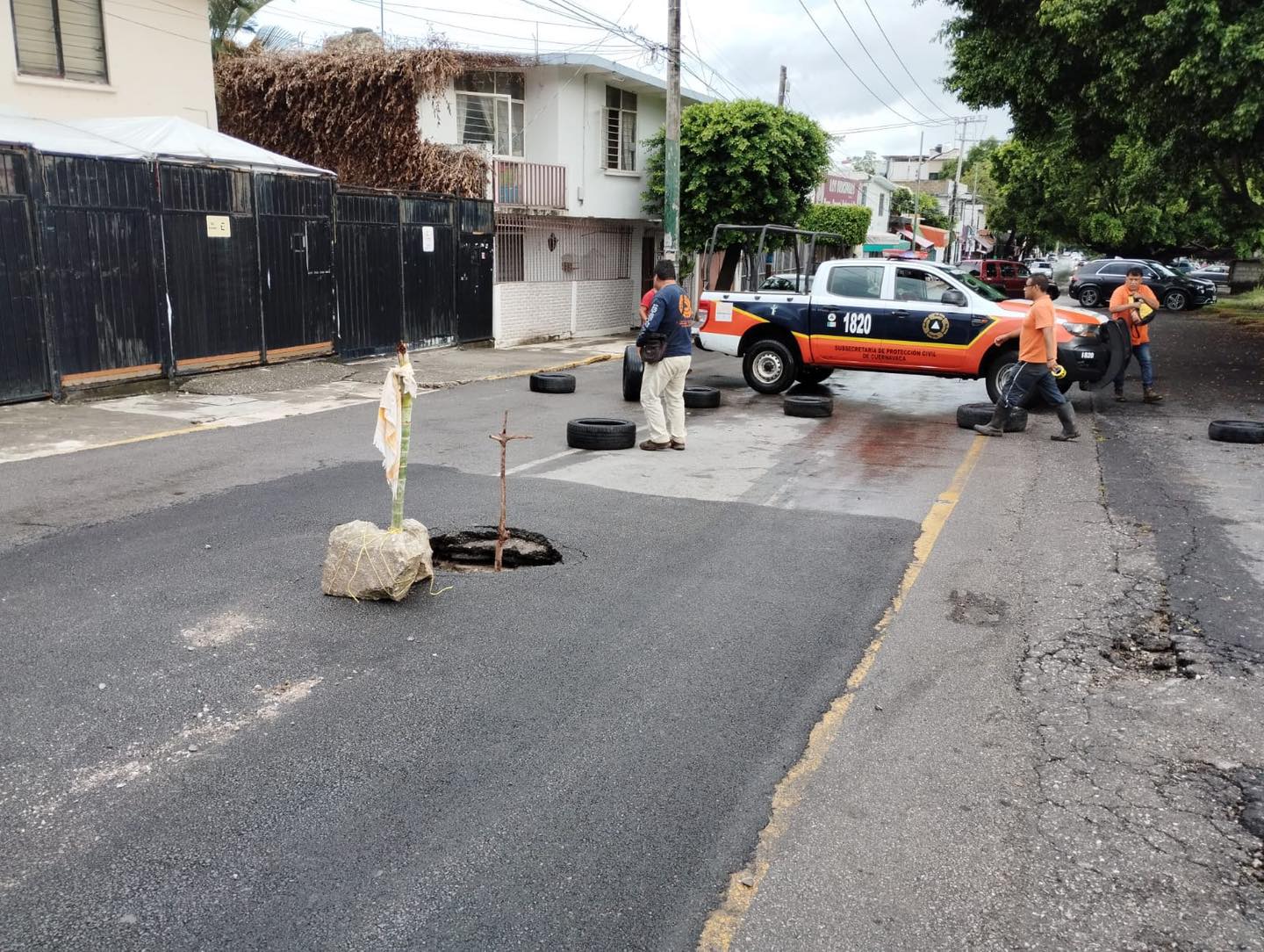 Analizan sustituir tubería en avenida Teopanzolco de Cuernavaca