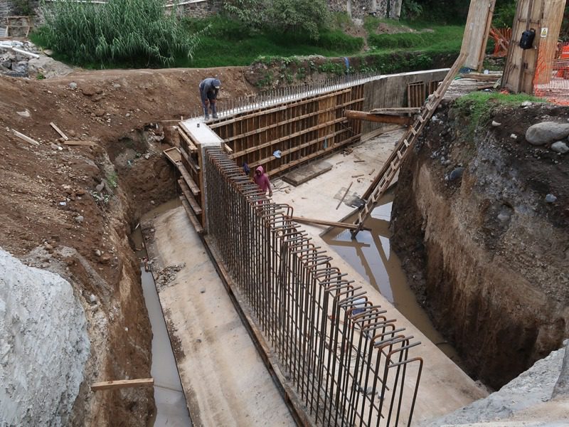 Presentan avances de la reconstrucción del puente vehicular “Los Sabinos” en Cuautla